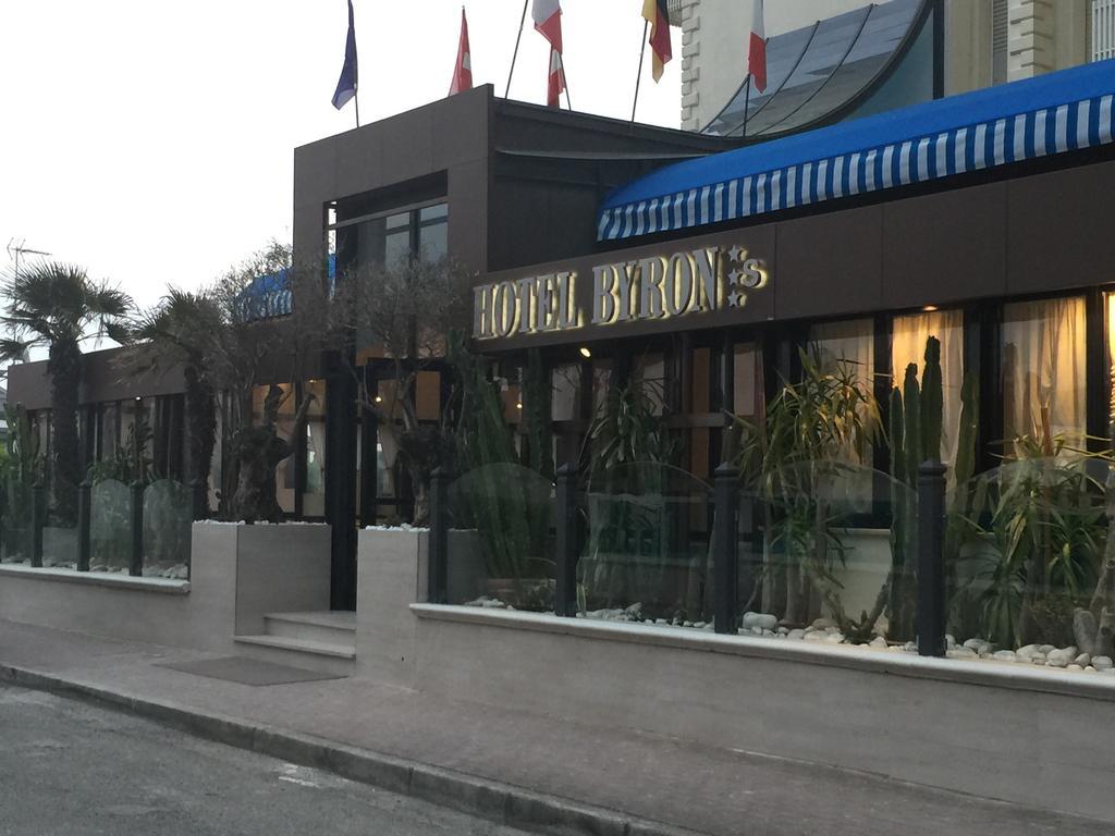 Hotel Byron Milano Marittima Kültér fotó